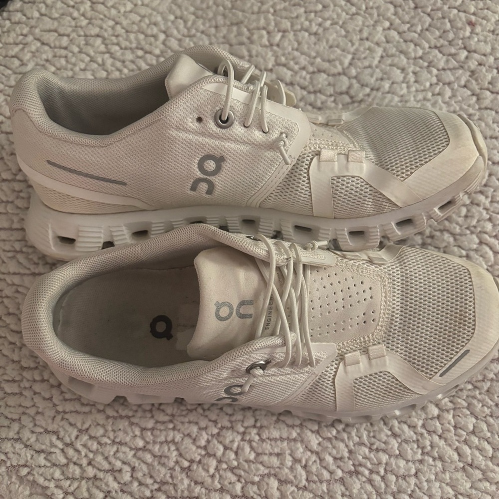 Oncloud shoes